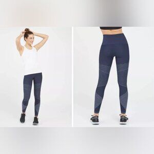 NWT SPANX Look At Me‎ Now Indigo Sky Seamless Moto Legging 50200R Size S